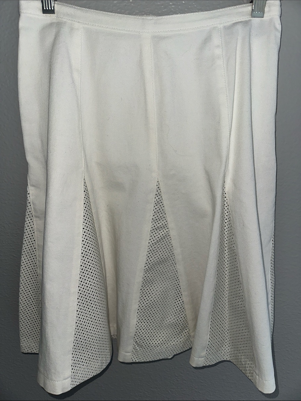 New Kenar White A-Line Panel Skirt with Leather Insets. Size 6.